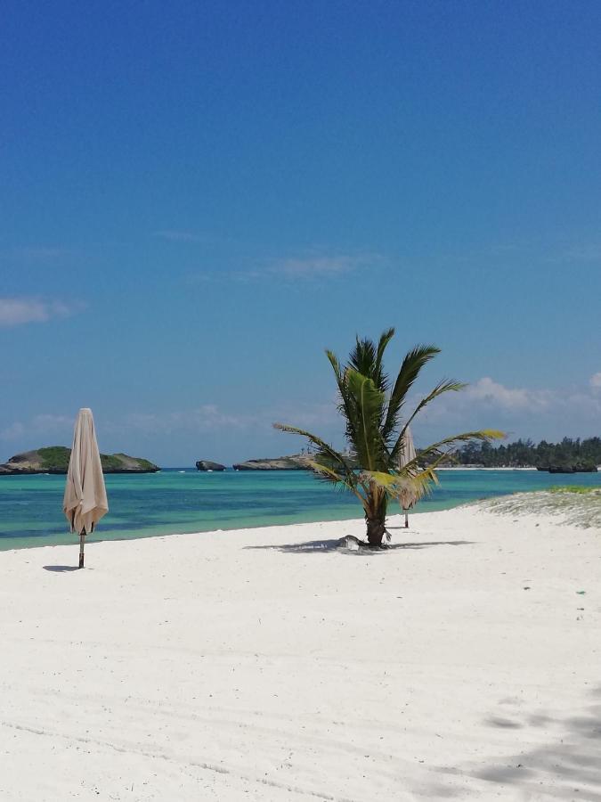 Chiky Villa Watamu Bagian luar foto
