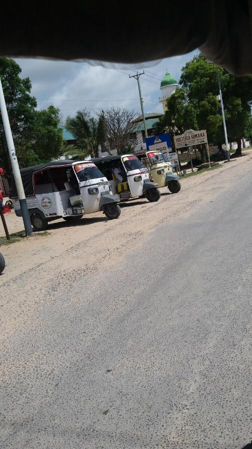 Chiky Villa Watamu Bagian luar foto